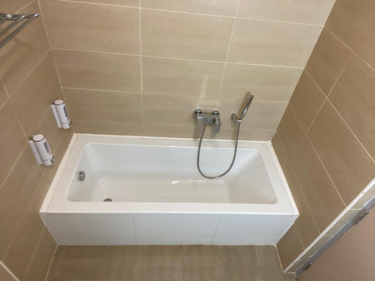 Le Shiv Executive Suite Theni Allinagaram Exterior foto