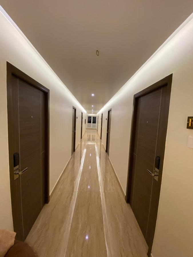 Le Shiv Executive Suite Theni Allinagaram Exterior foto