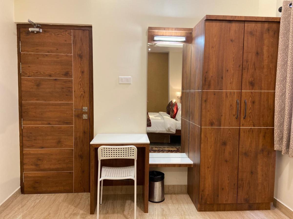 Le Shiv Executive Suite Theni Allinagaram Exterior foto