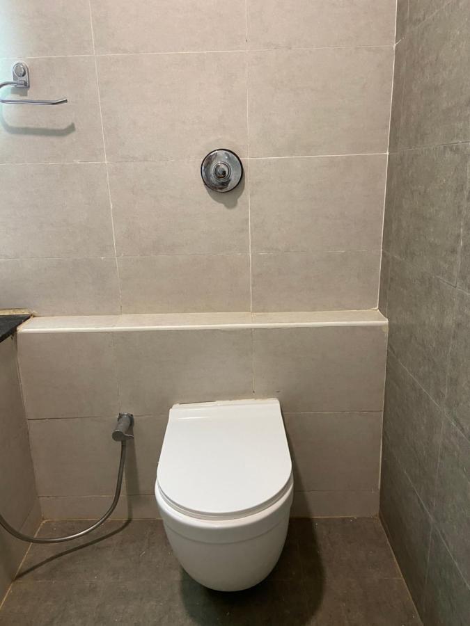 Le Shiv Executive Suite Theni Allinagaram Exterior foto