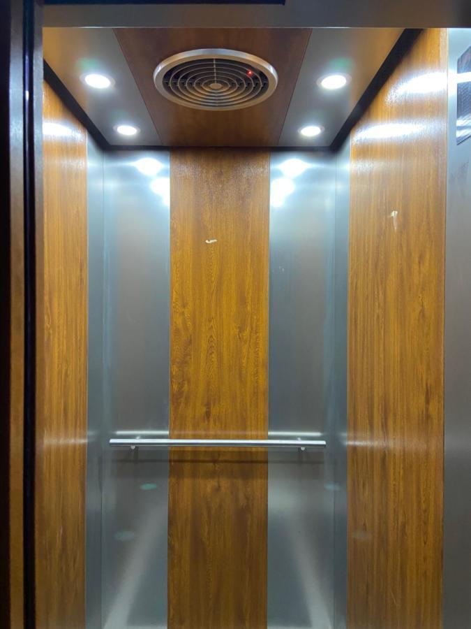 Le Shiv Executive Suite Theni Allinagaram Exterior foto