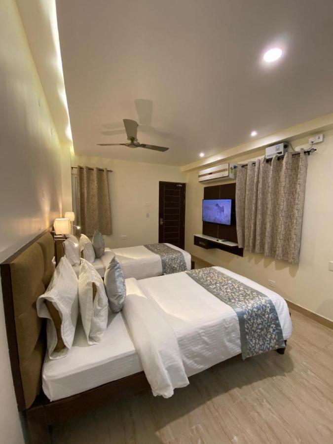 Le Shiv Executive Suite Theni Allinagaram Exterior foto